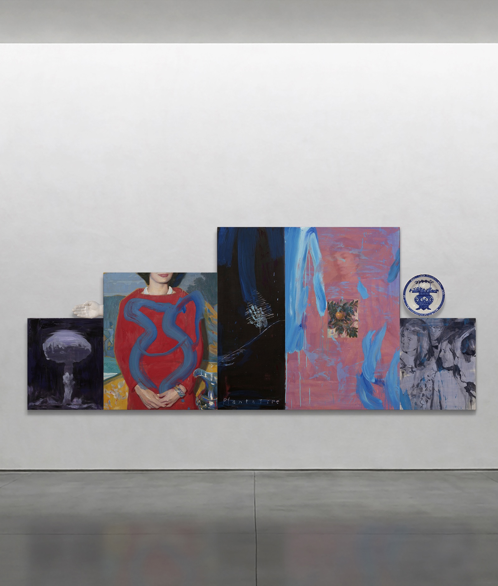 Vessel, painting by Vincent Xeus, LIGHT\POWER: The Kennedy Women exhibition